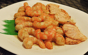 Pan Fried Shrimps & Salmon Bites in Spiced-Herbed Butter_1024